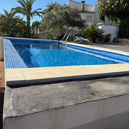 ヴィラ Avec Piscine A Proximite Des Plages テウラーダ