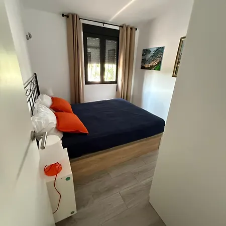 Avec Piscine à Proximité Des Plages *