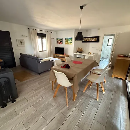Avec Piscine à Proximité Des Plages Villa *